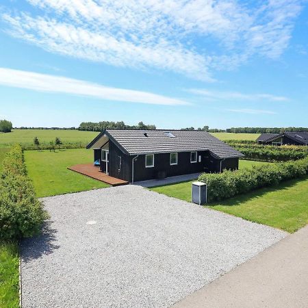 9 Person Holiday Home In Otterup 외부 사진